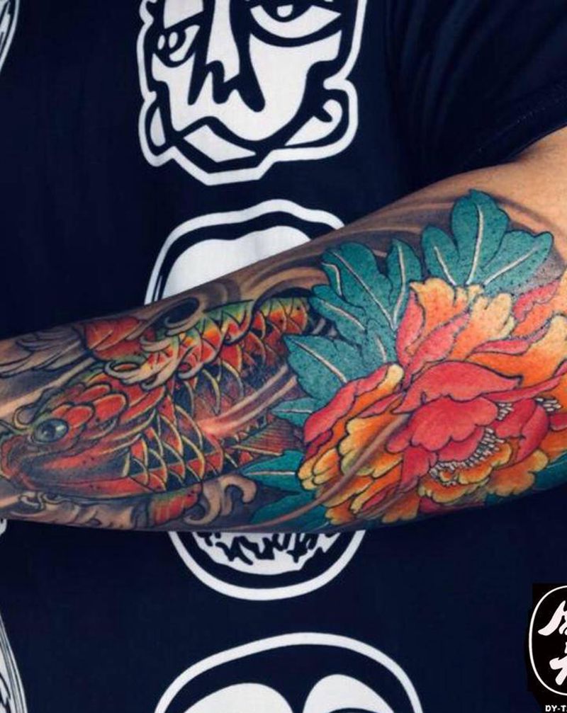 小臂纹身图片_手臂新传统纹身图案