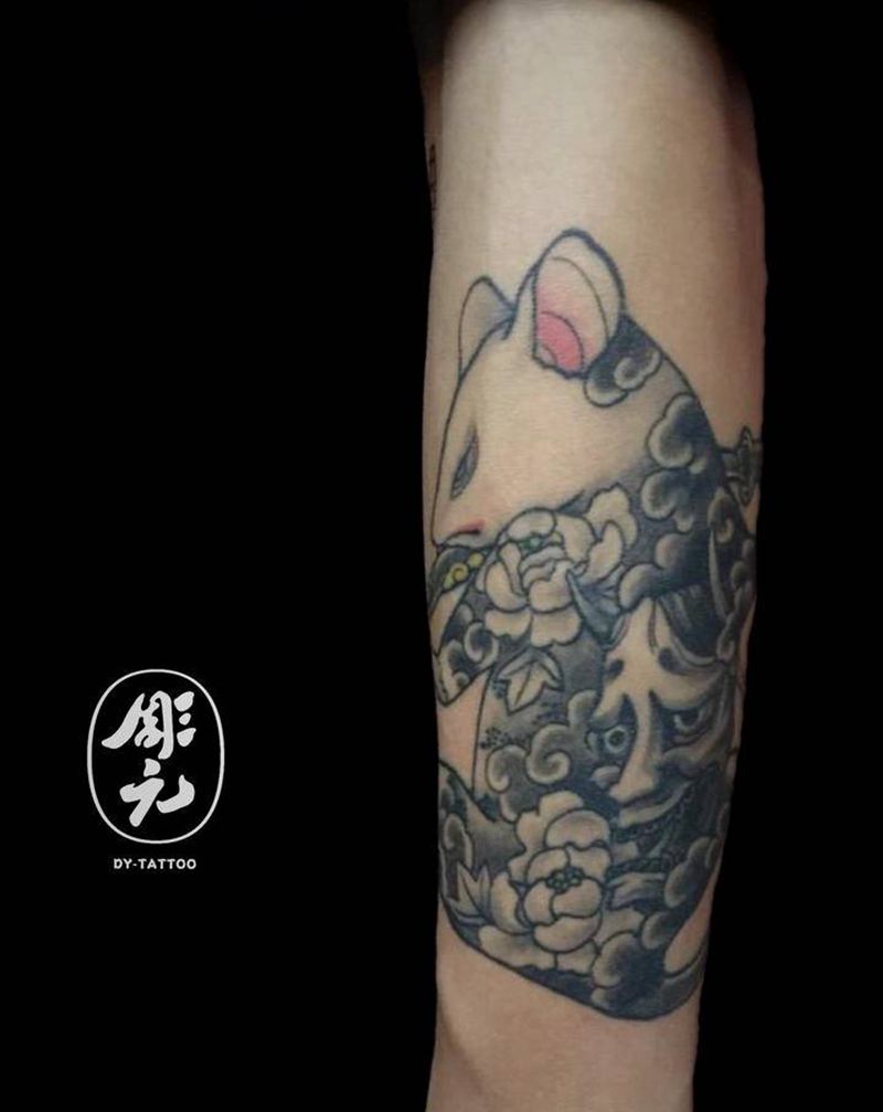 鼠纹身图片_手臂老传统纹身图案