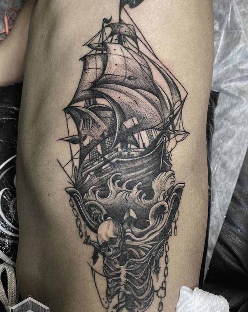 侧腰线条点刺帆船纹身图片_腰部点刺纹身图案