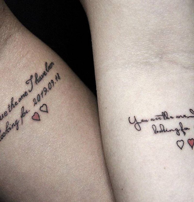 情侣纹身小字母纹身图片_手臂几何纹身图案