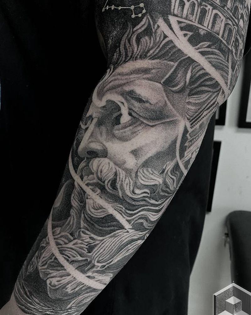 写实波塞冬纹身图片_手臂欧美写实纹身图案