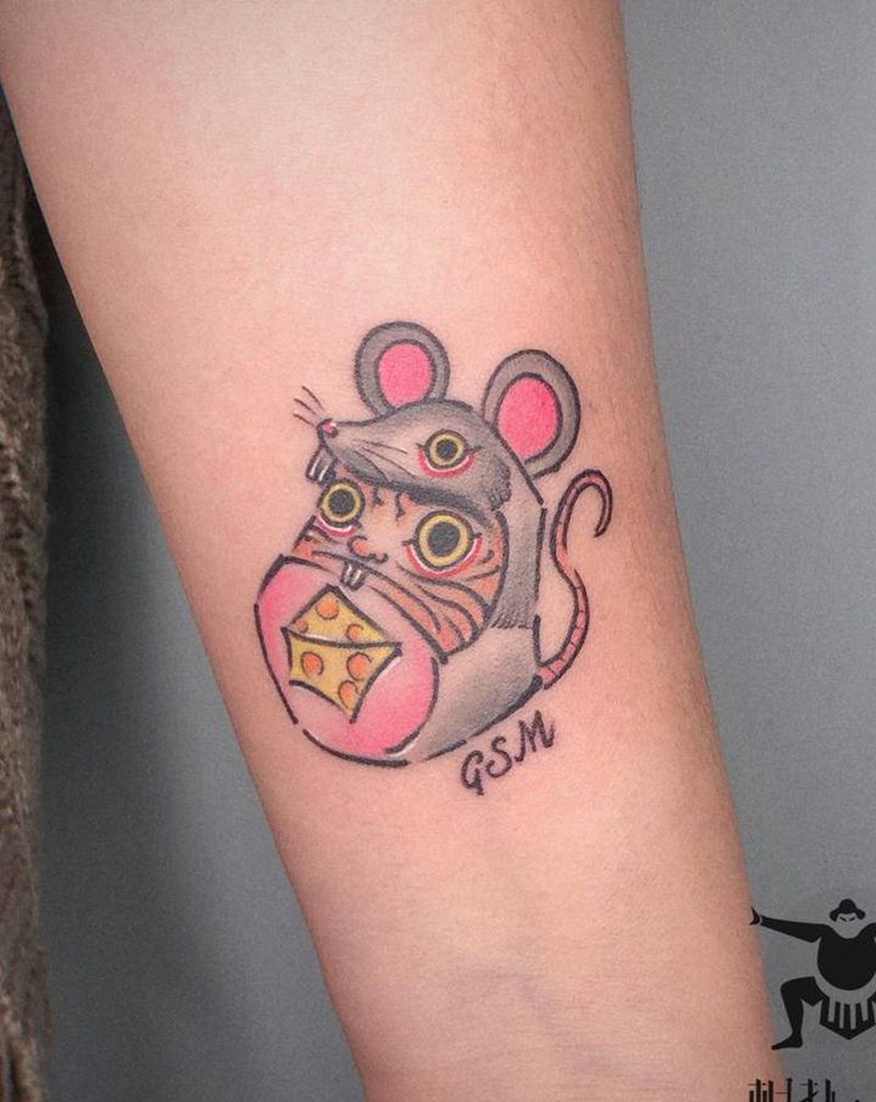 属鼠达摩蛋纹身图片_手臂New School纹身图案