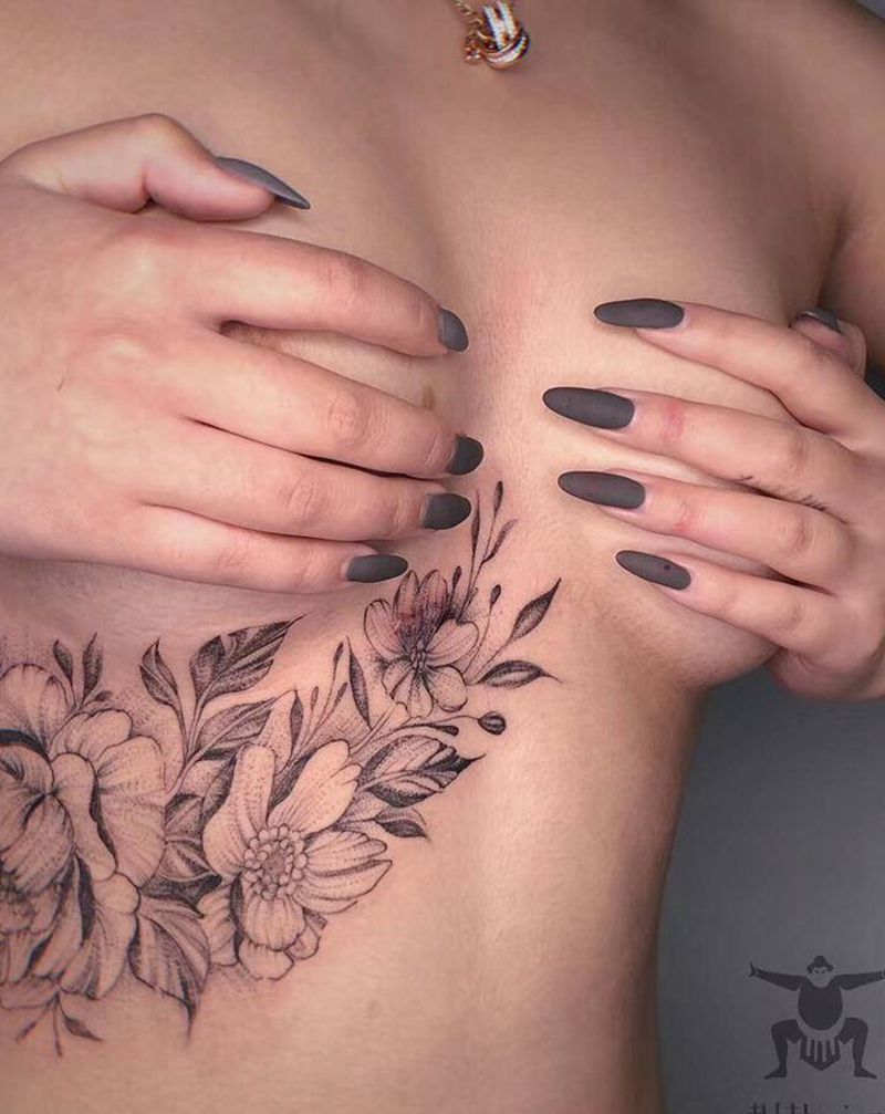 素花纹身图片_胸部点刺纹身图案