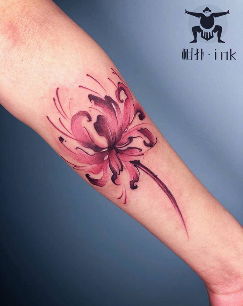 彼岸花纹身图片_手臂水彩水墨纹身图案