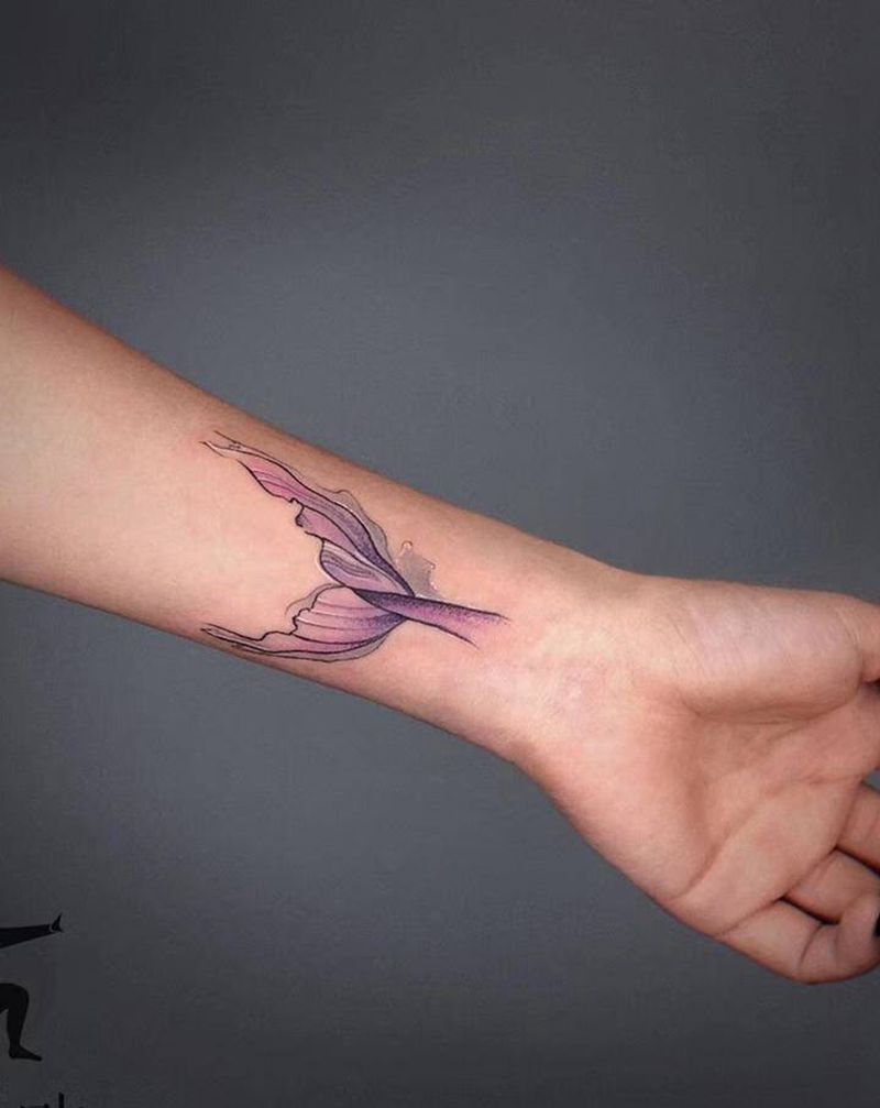 美人鱼尾巴纹身图片_手臂水彩纹身图案