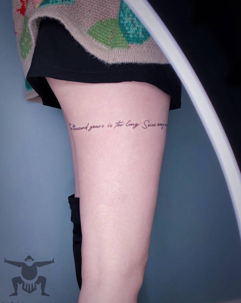 字母 腿环纹身图片_腿部花体字纹身图案