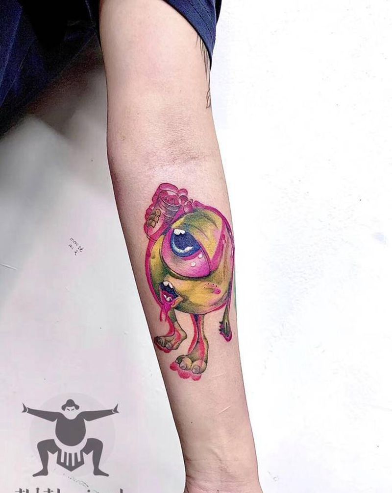 大眼仔纹身图片_手臂New School纹身图案