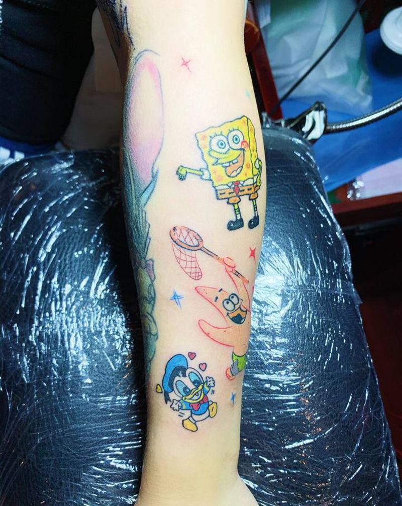 动漫（海绵宝宝、派大星、唐老）纹身图片_手臂水彩纹身图案