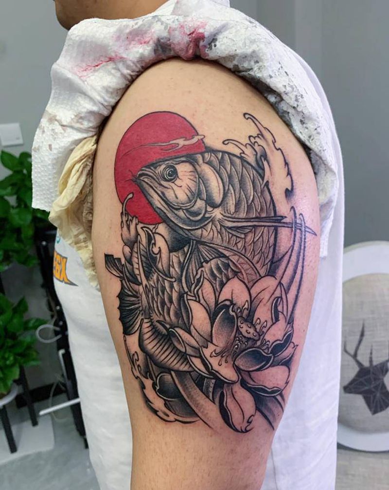 鱼（金龙鱼）纹身图片_手臂新传统纹身图案