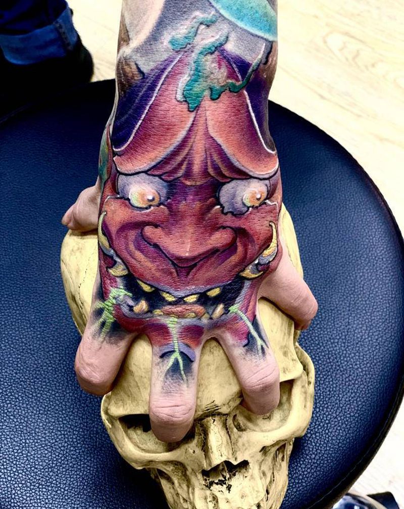 手背 般若纹身图片_手部新传统纹身图案