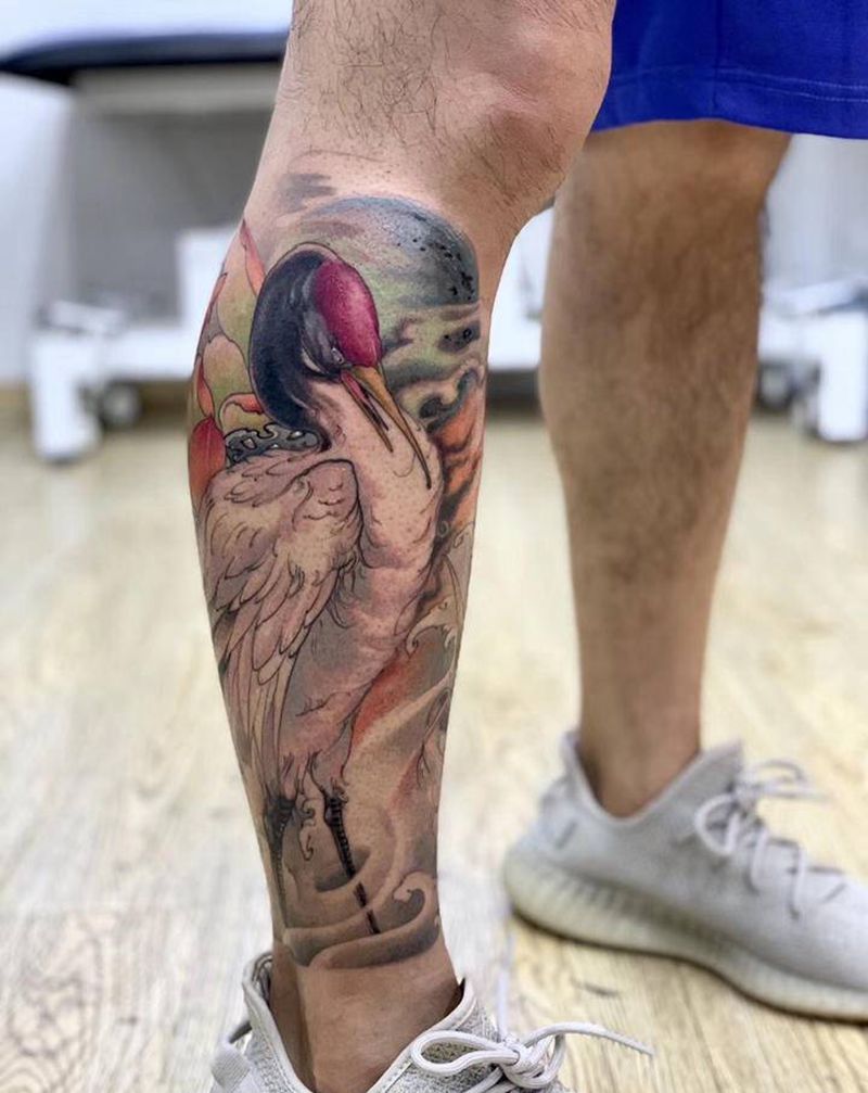 仙鹤 包小腿纹身图片_腿部新传统纹身图案