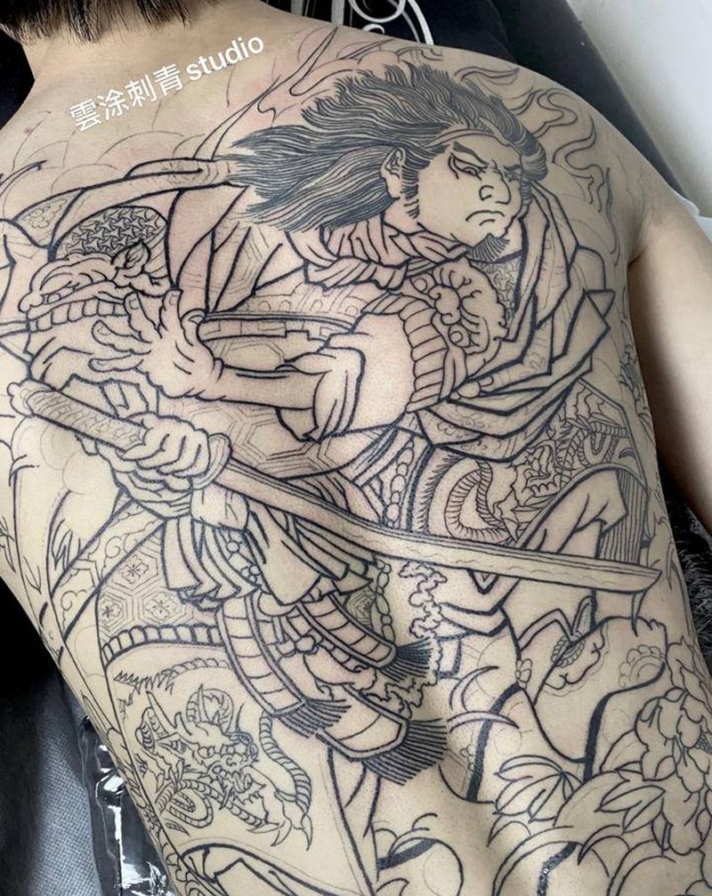 日式老传统满背割线纹身图片_背部老传统纹身图案