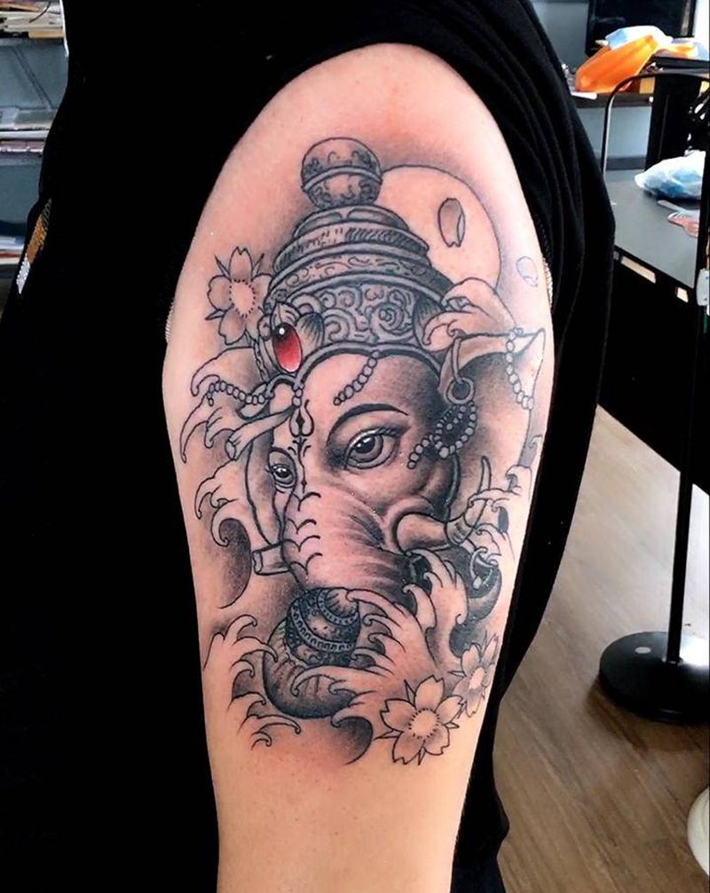 招财象纹身图片_手臂老传统纹身图案