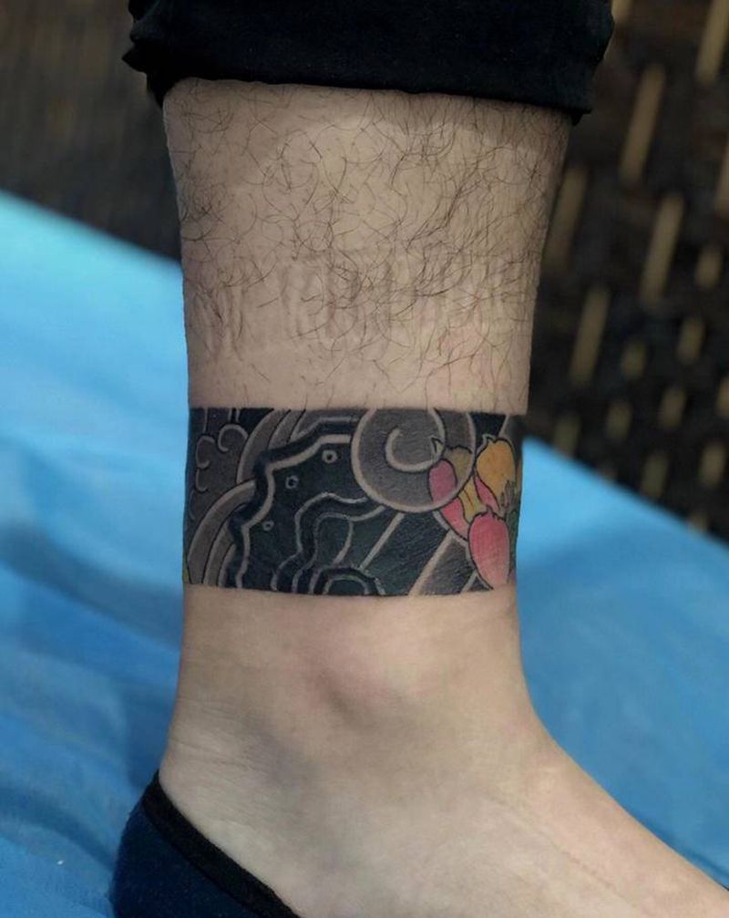 腿环纹身图片_腿部新传统老传统纹身图案