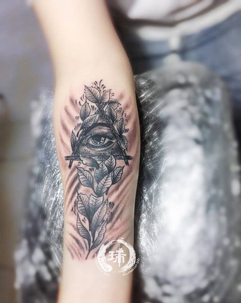 眼睛纹身图片_手臂新传统欧美写实纹身图案