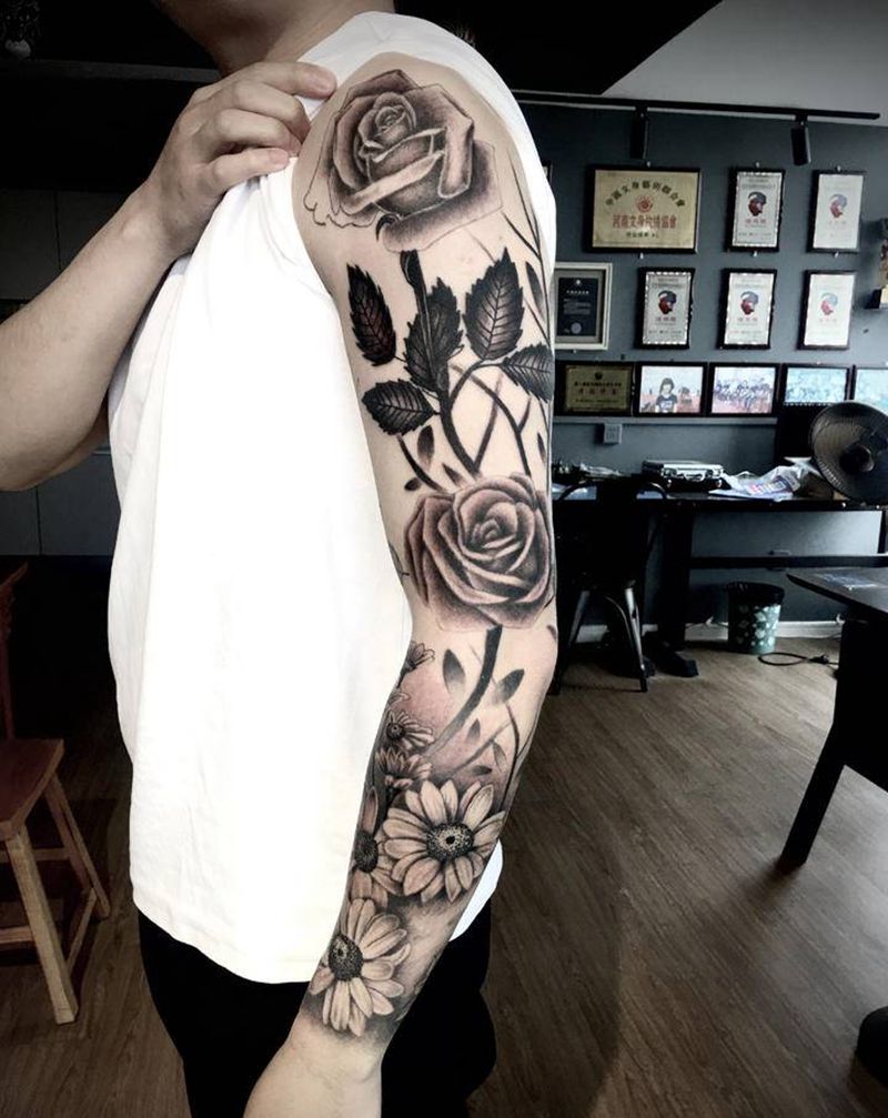 花臂纹身图片_手臂欧美写实纹身图案