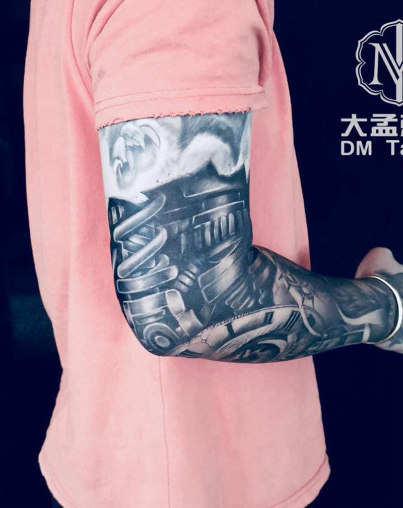 机械纹身图片_手臂欧美写实纹身图案