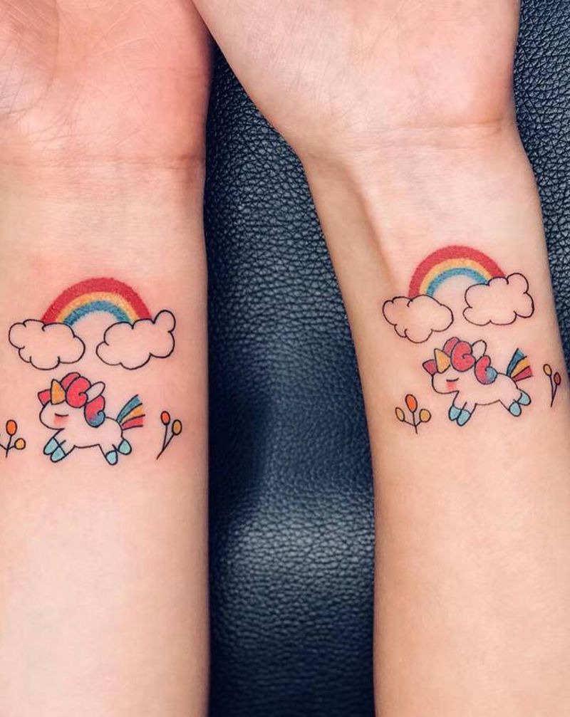 情侣小图纹身图片_手臂Old School纹身图案