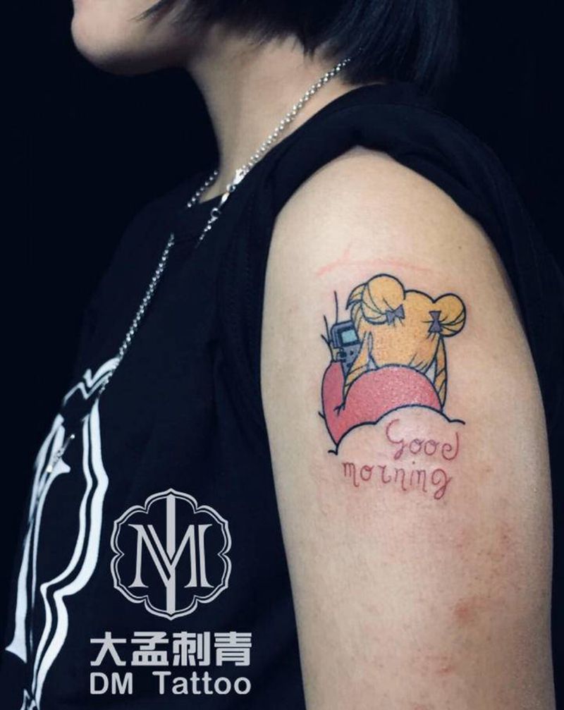 美少女纹身图片_手臂Old School纹身图案