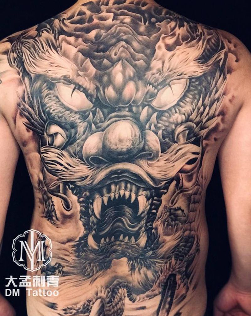 满背龙遮盖旧纹身纹身图片_背部新传统纹身图案