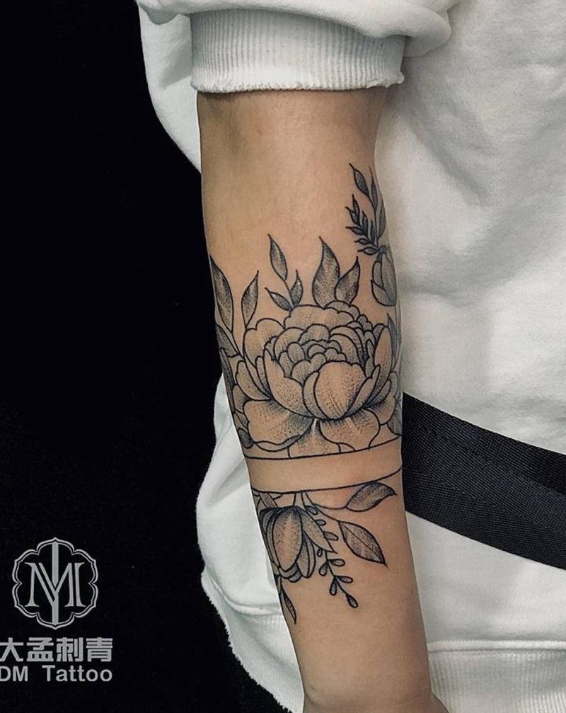 素花纹身图片_手臂素花纹身图案