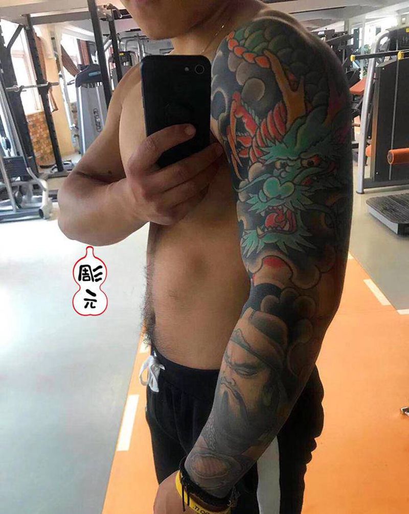 花臂龙纹身图片_老传统新传统纹身图案