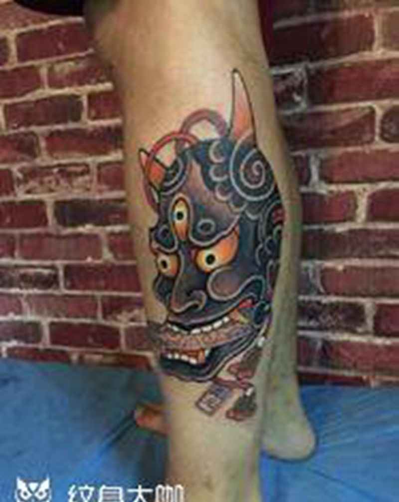 般若纹身图片_腿部纹身图案