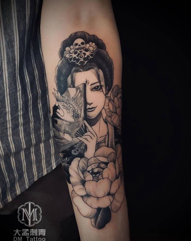 古装美人儿纹身图片_手臂新传统几何纹身图案