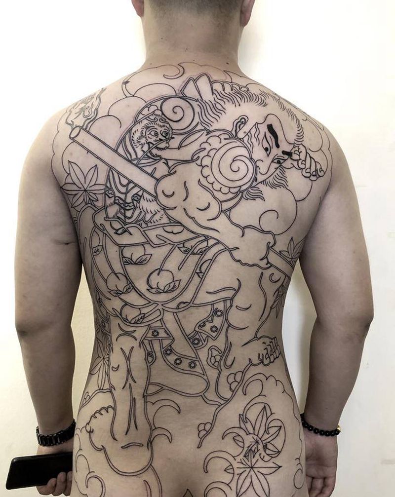 菜园子张青纹身图片_背部老传统纹身图案