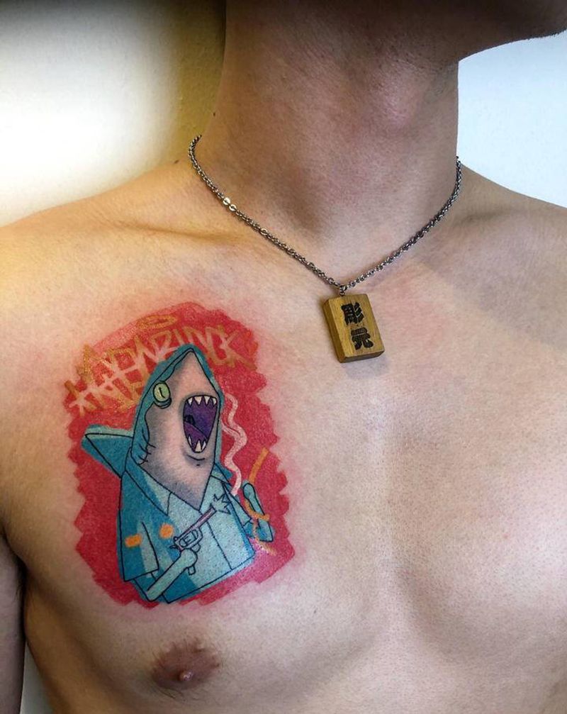 鲨鱼纹身图片_胸部New School水彩纹身图案