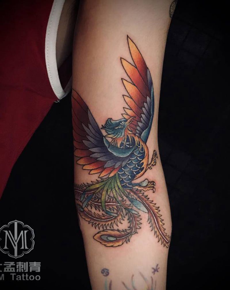 凤凰纹身图片_手臂新传统纹身图案