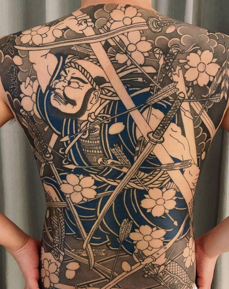 武藏坊弁庆纹身图片_背部臀部老传统纹身图案