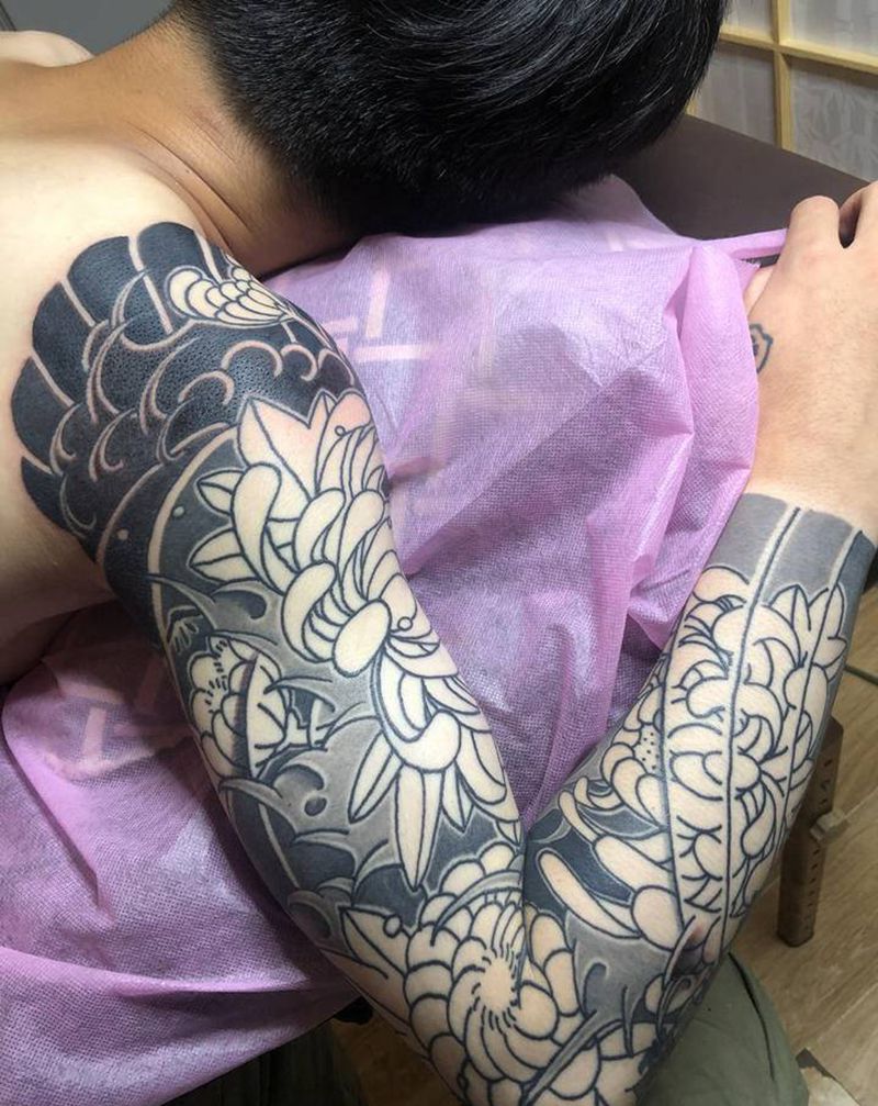 老传统花臂纹身图片_手臂老传统纹身图案