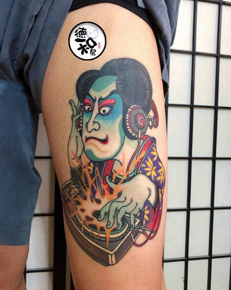 日式传统纹身图片_腿部老传统纹身图案