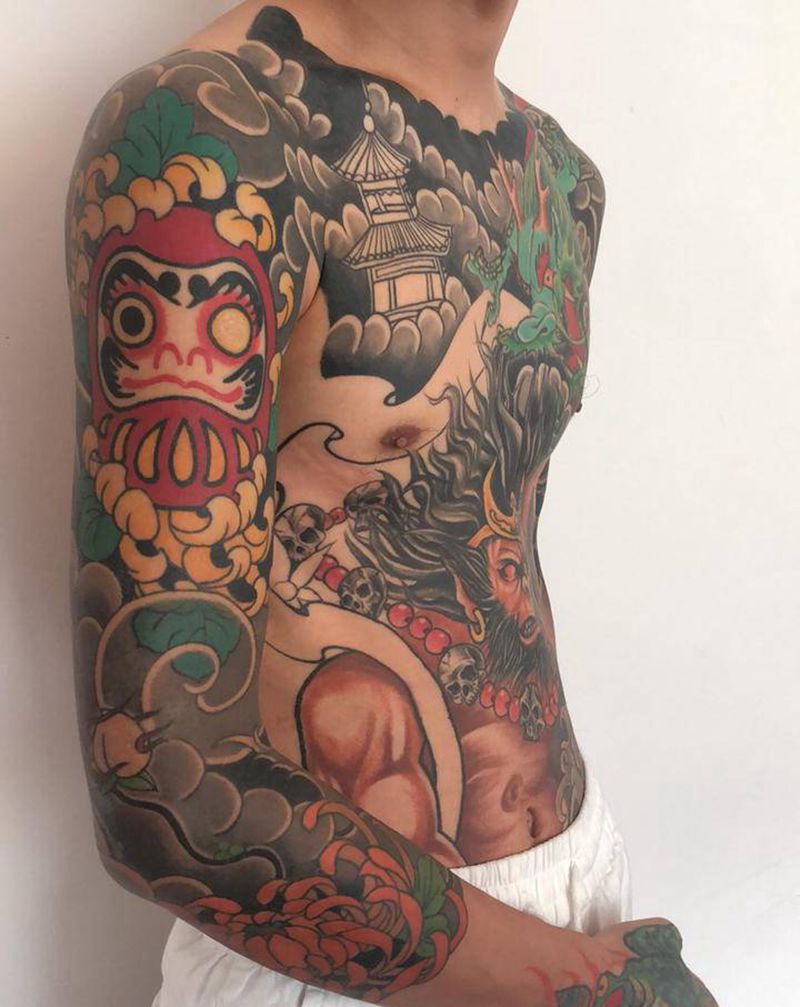 老传统花臂纹身图片_手臂腹部老传统纹身图案