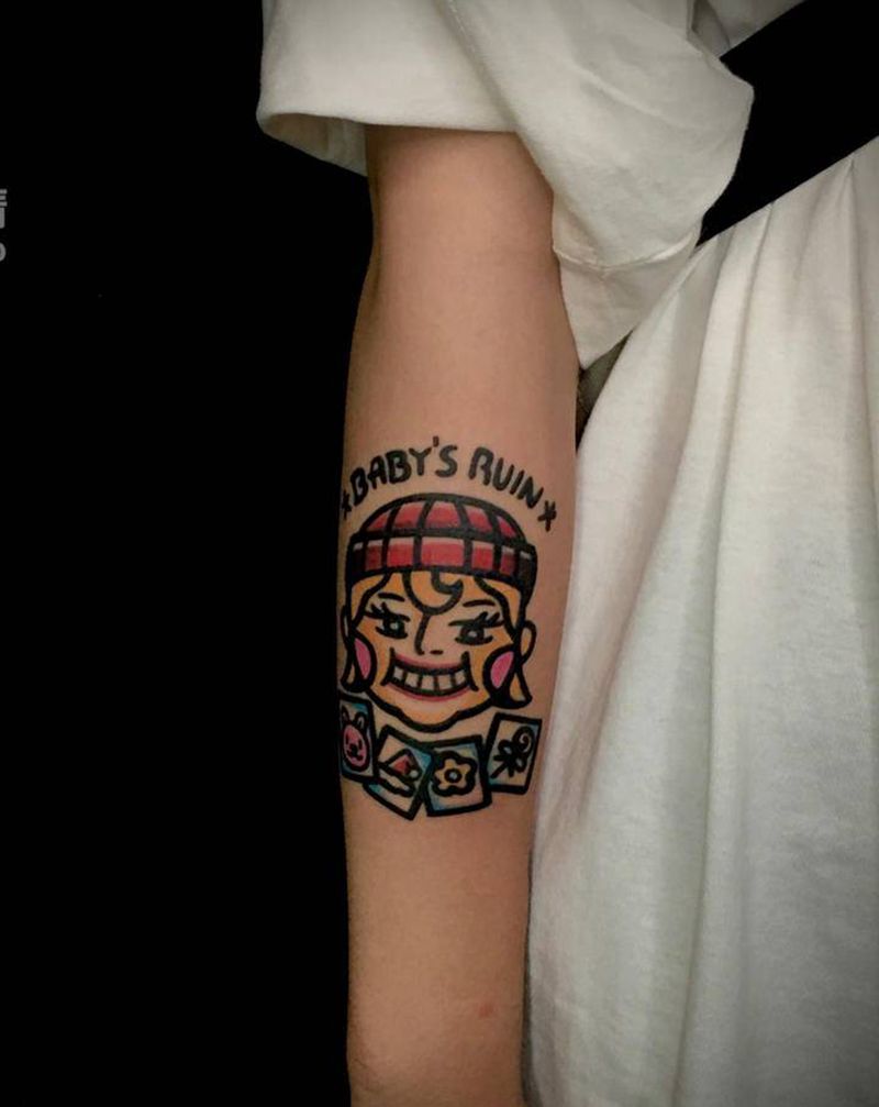 小姐姐纹身图片_手臂Old School纹身图案