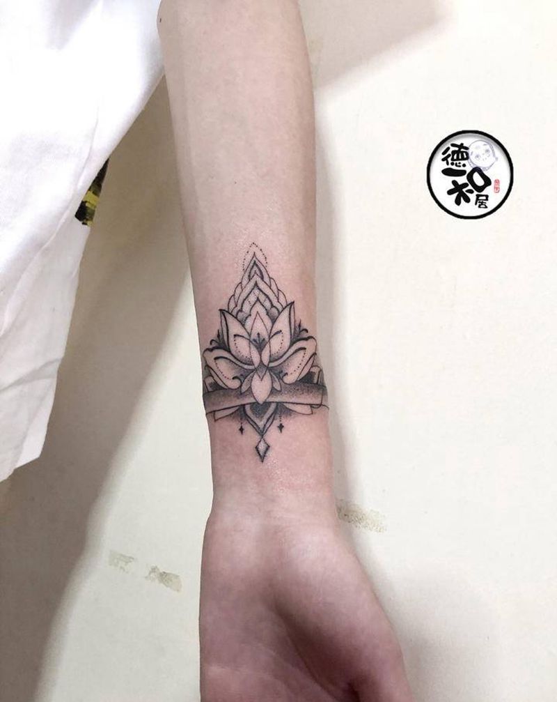 臂环纹身图片_几何纹身图案