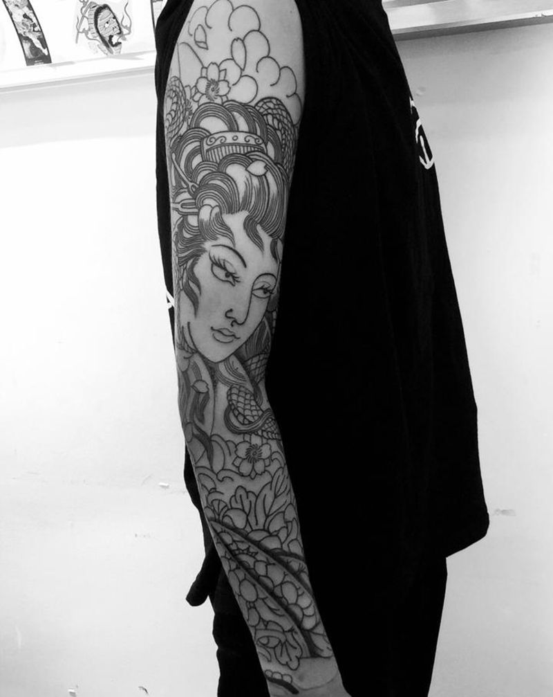 未完成纹身图片_手臂New School老传统纹身图案