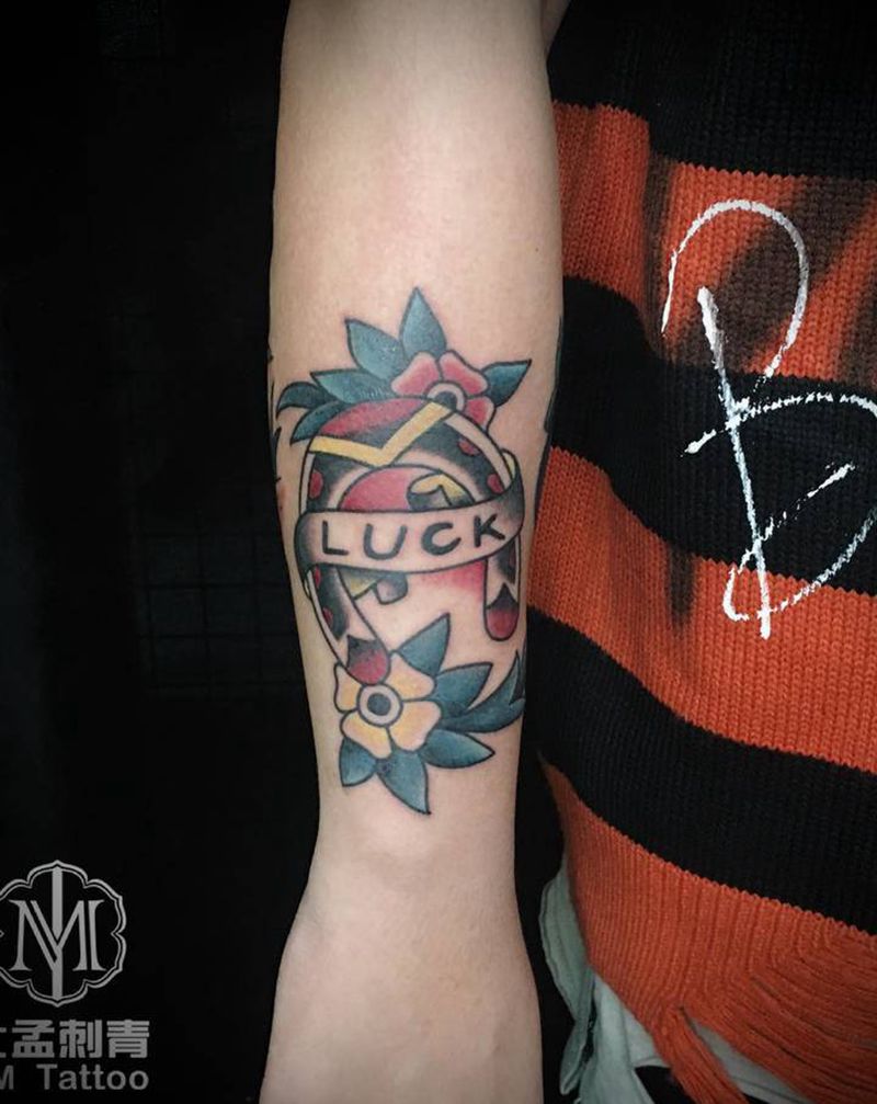 old school纹身图片_手臂Old School纹身图案