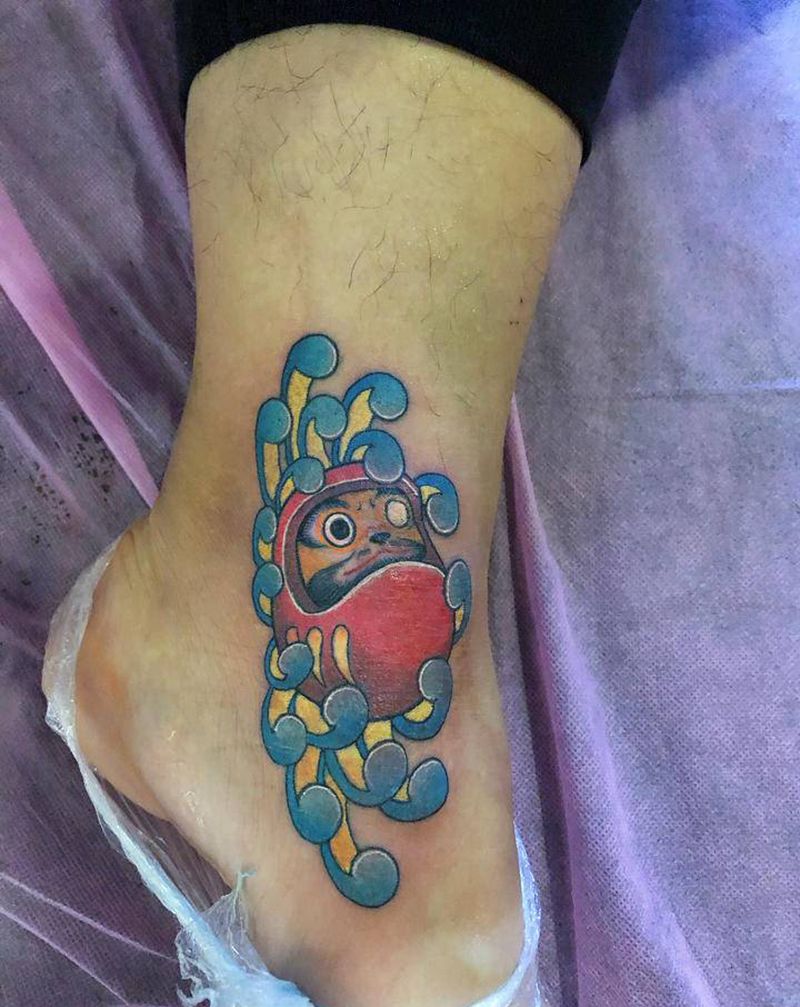 疤痕遮盖纹身图片_脚部老传统纹身图案