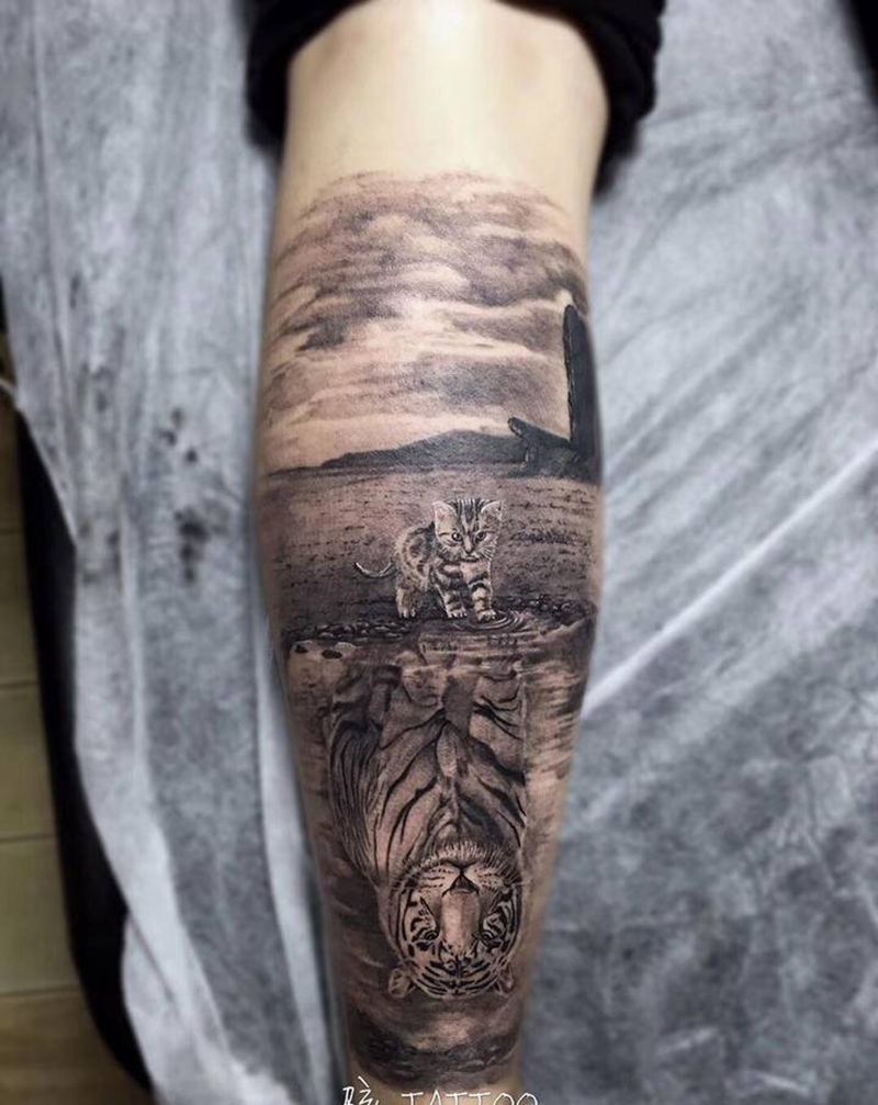 虎纹身图片_腿部欧美写实老虎纹身图案