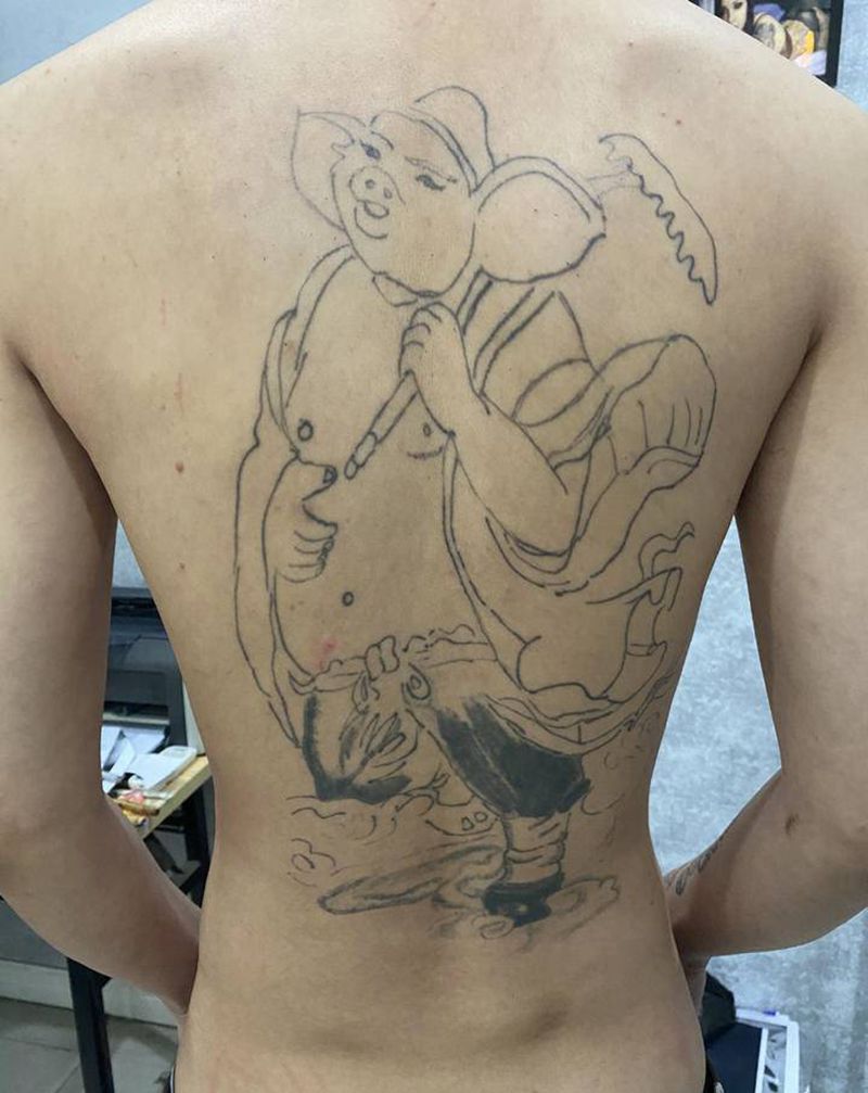 遮盖作品纹身图片_颈部胸部纹身图案