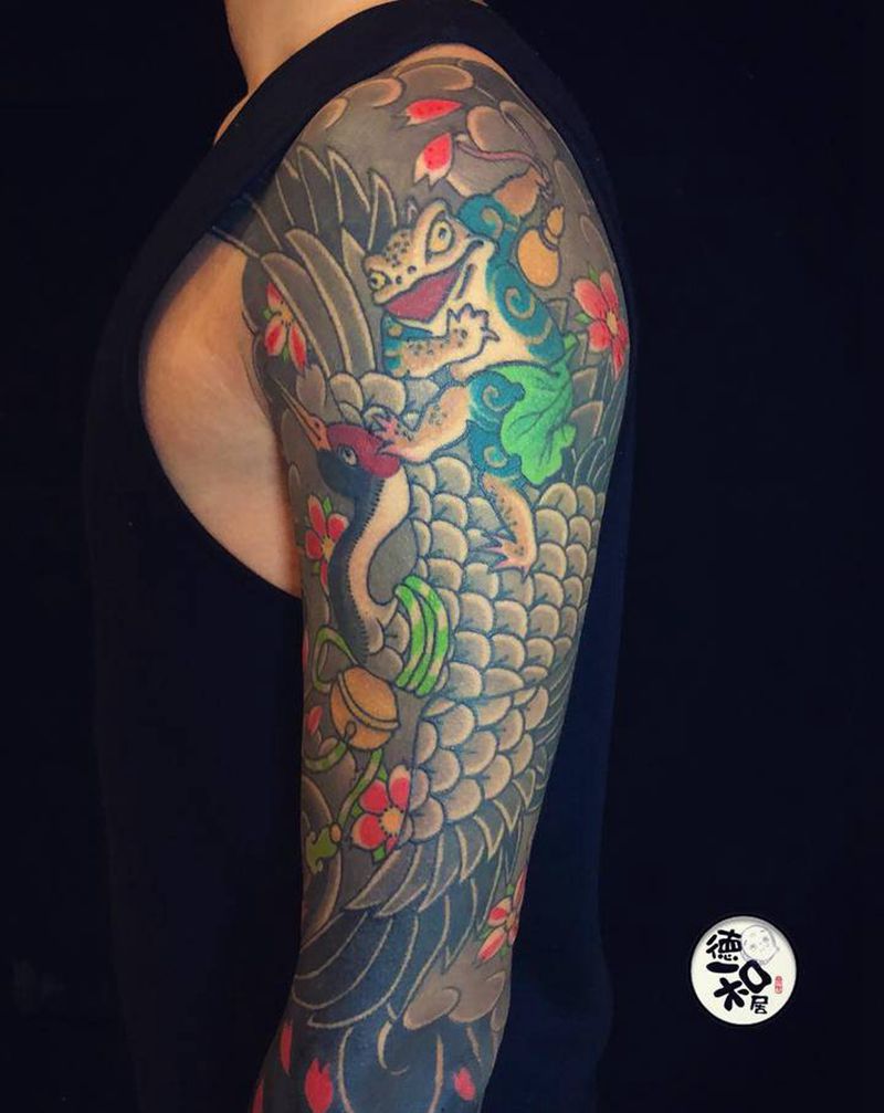 黑花臂纹身图片_手臂老传统纹身图案