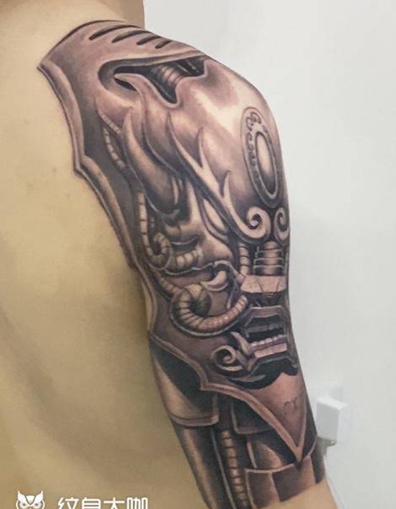 机械大臂纹身图片_肩部欧美写实纹身图案