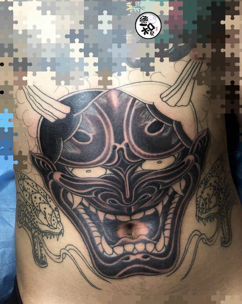 般若纹身图片_腹部老传统纹身图案