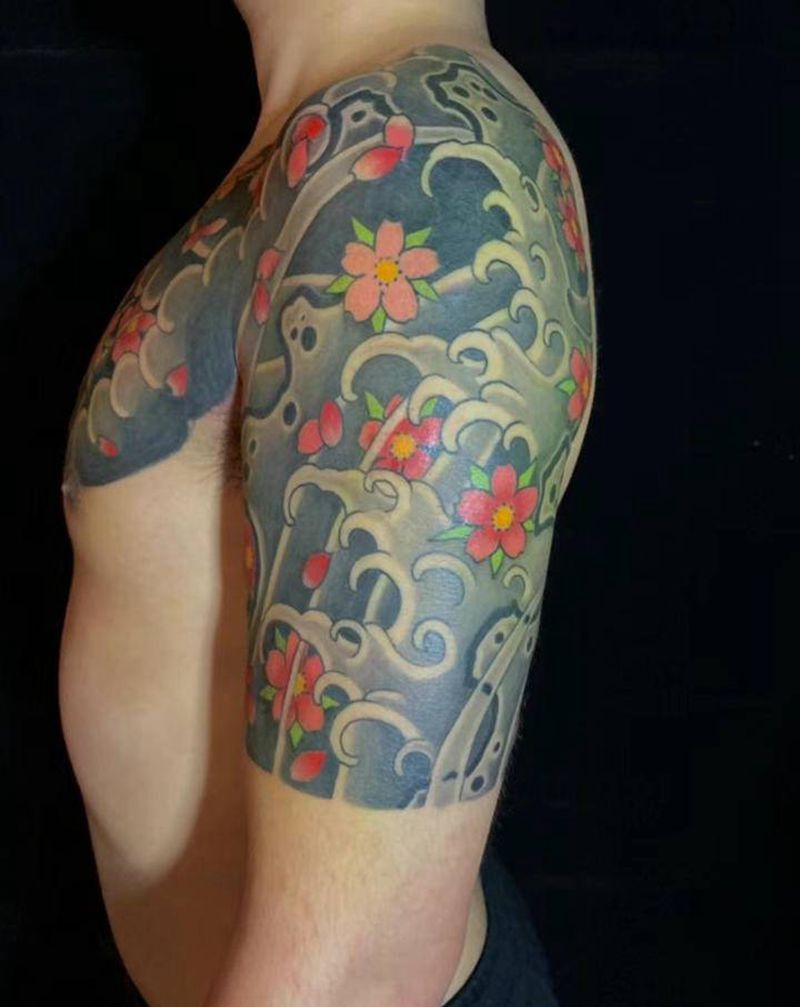 阿勇师父作品纹身图片_老传统纹身图案