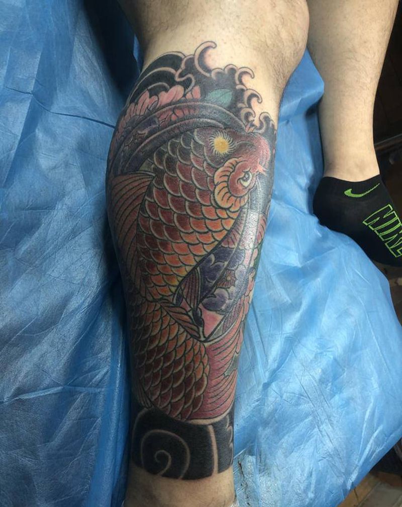 修改纹身图片_腿部老传统纹身图案