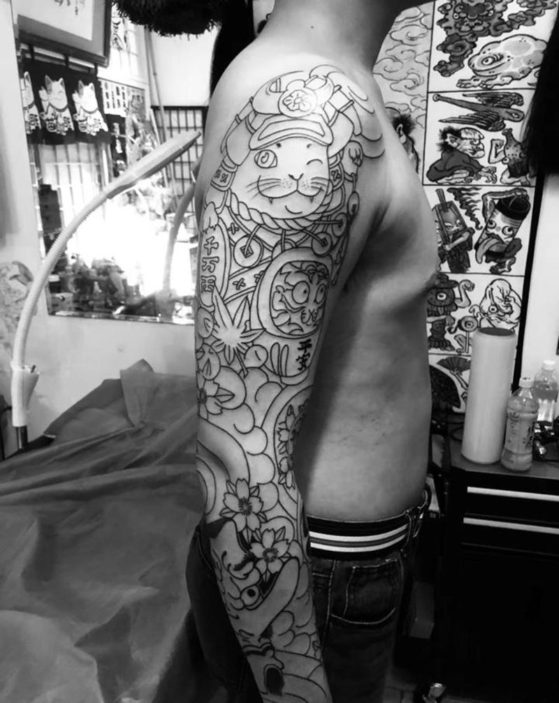 花臂纹身图片_手臂老传统纹身图案