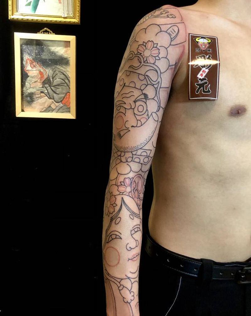 花臂纹身图片_手臂老传统纹身图案