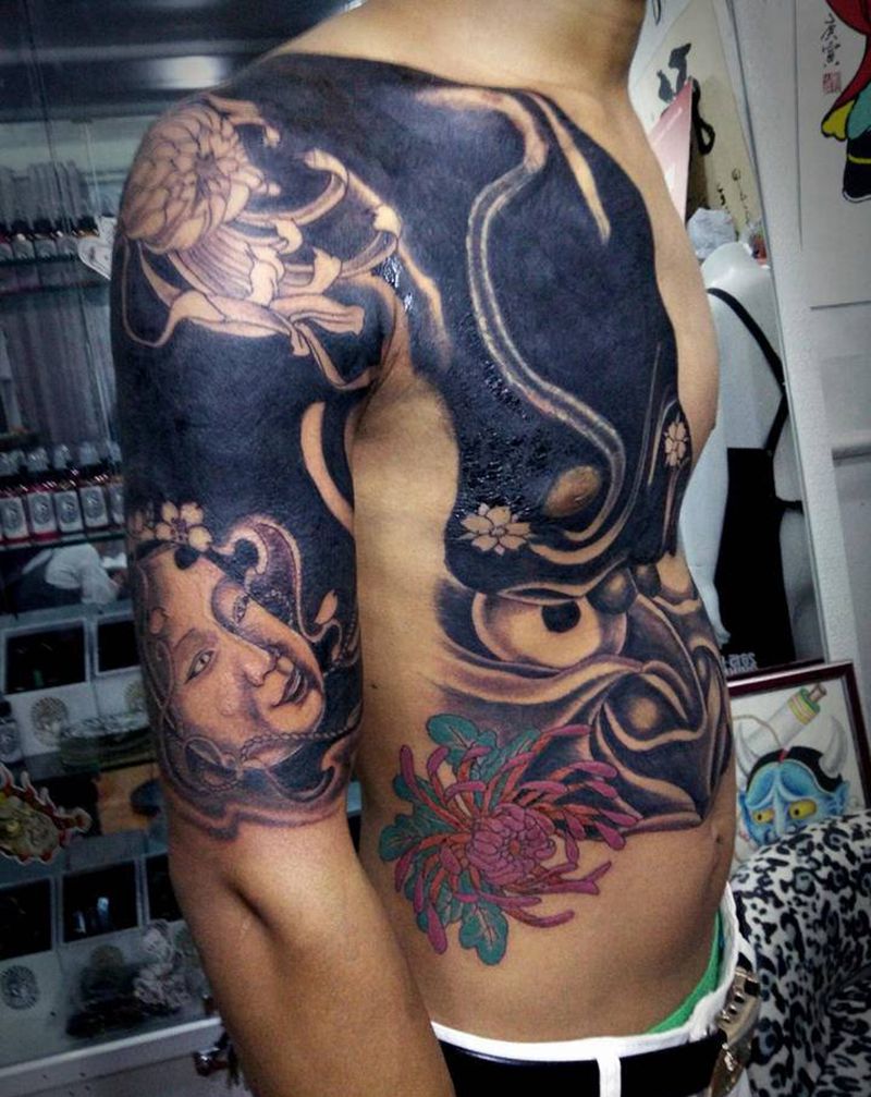 回忆纹身图片_腹部纹身图案